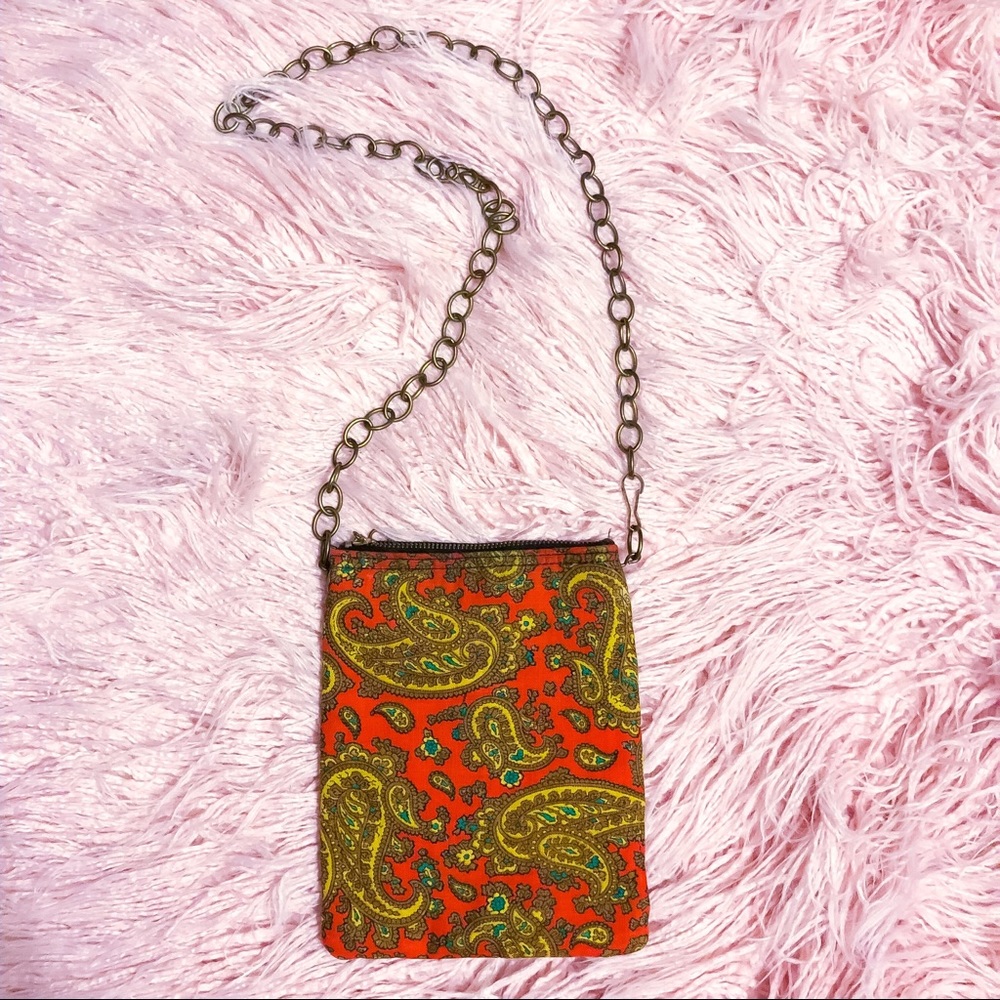Vintage paisley crossbody